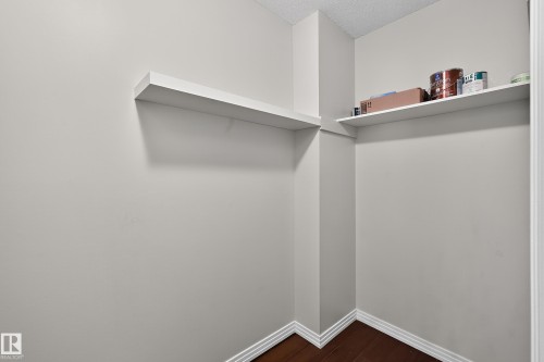 202 10746 80 Avenue, Edmonton, AB - Indoor