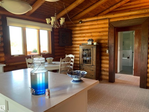 Twp 523 Rr 121, Rural Minburn County, AB - Indoor Photo Showing Dining Room