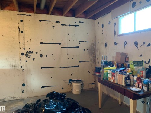 Twp 523 Rr 121, Rural Minburn County, AB - Indoor Photo Showing Other Room