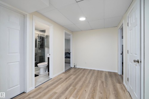 9852 224 Street, Edmonton, AB - Indoor Photo Showing Other Room