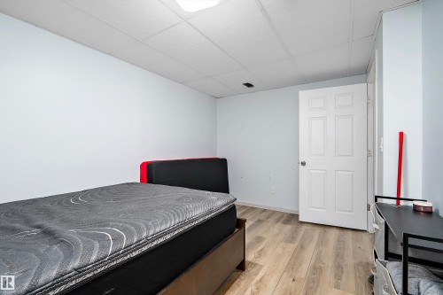 9852 224 Street, Edmonton, AB - Indoor Photo Showing Bedroom