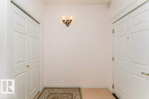 205 11308 130 Avenue, Edmonton, AB - Indoor Photo Showing Other Room
