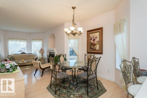 205 11308 130 Avenue, Edmonton, AB - Indoor Photo Showing Dining Room