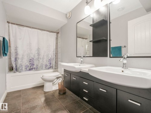 1703 33B Street, Edmonton, AB - Indoor Photo Showing Bathroom
