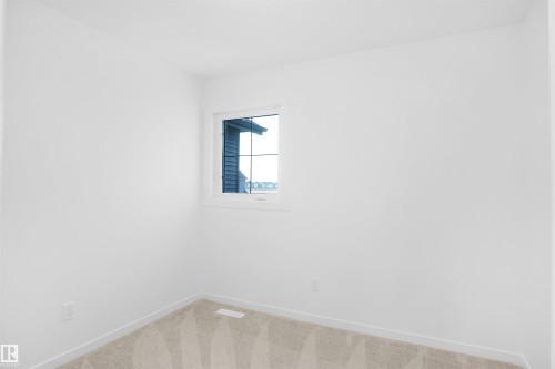 96 1430 Aster Way, Edmonton, AB - Indoor Photo Showing Other Room