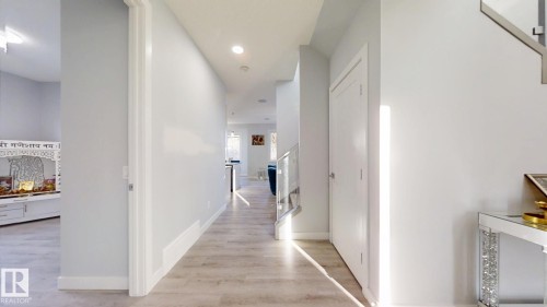 215 Glenridding Ravine Road, Edmonton, AB - Indoor Photo Showing Other Room