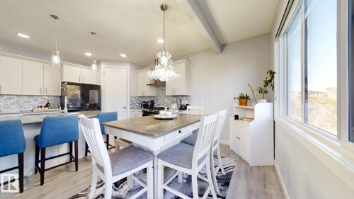 215 Glenridding Ravine Road, Edmonton, AB - Indoor