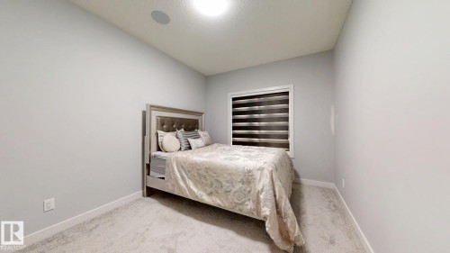 215 Glenridding Ravine Road, Edmonton, AB - Indoor Photo Showing Bedroom