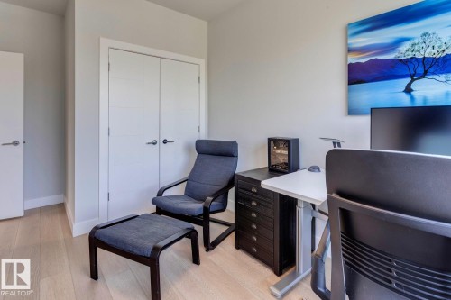 12420 103 Avenue, Edmonton, AB - Indoor Photo Showing Other Room