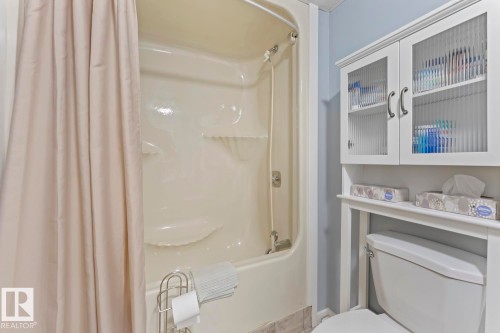 1102 13 Avenue, Cold Lake, AB - Indoor Photo Showing Bathroom