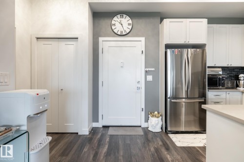 505, 1316 Windermere Wy Sw, Edmonton, AB - Indoor Photo Showing Kitchen