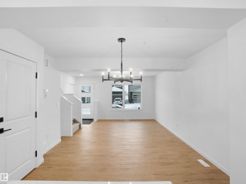 2019 210 Street, Edmonton, AB - Indoor