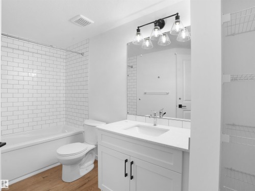 2019 210 Street, Edmonton, AB - Indoor Photo Showing Bathroom