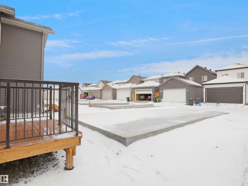 2019 210 Street, Edmonton, AB - Outdoor