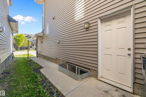 7310 Edgemont Way, Edmonton, AB - Outdoor With Exterior