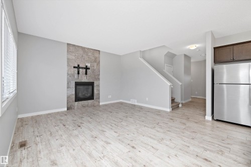 7310 Edgemont Way, Edmonton, AB - Indoor With Fireplace