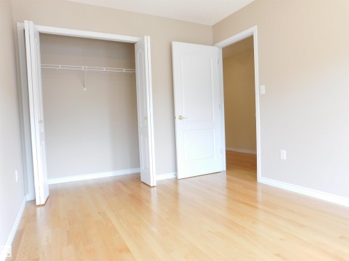 103 Falconer Court Nw, Edmonton, AB - Indoor Photo Showing Other Room