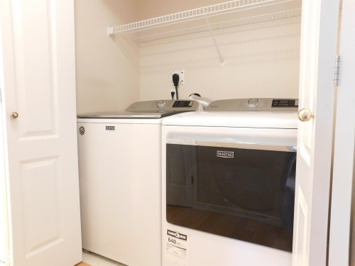 103 Falconer Court Nw, Edmonton, AB - Indoor Photo Showing Laundry Room