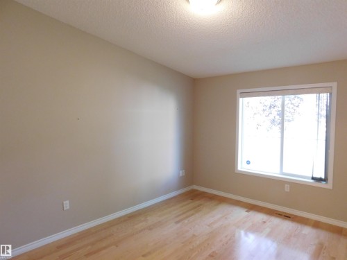 103 Falconer Court Nw, Edmonton, AB - Indoor Photo Showing Other Room