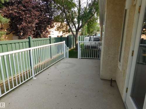 103 Falconer Court Nw, Edmonton, AB - Outdoor