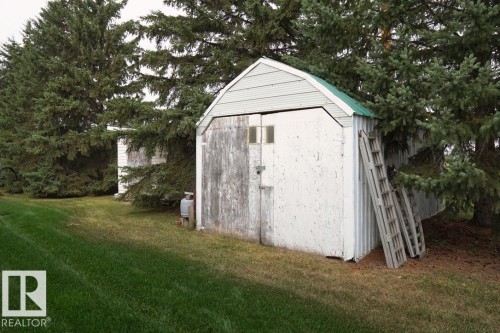 150 West Railway Street, Edmonton, AB - Outdoor