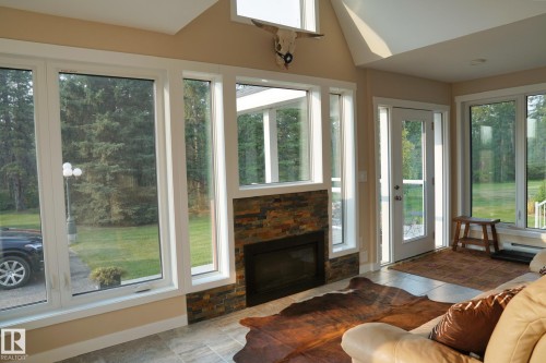 150 West Railway Street, Edmonton, AB - Indoor Photo Showing Living Room With Fireplace