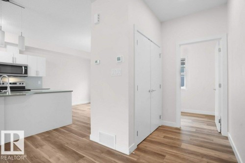 38 979 Crystallina Nera Way, Edmonton, AB - Indoor