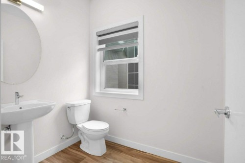 38 979 Crystallina Nera Way, Edmonton, AB - Indoor Photo Showing Bathroom