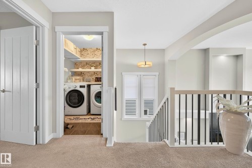 5915 19 Avenue, Edmonton, AB - Indoor Photo Showing Other Room