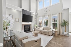 5915 19 Avenue  Edmonton, AB T6X 2A2