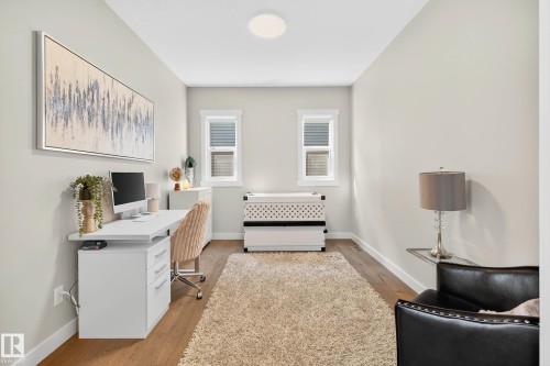 5915 19 Avenue, Edmonton, AB - Indoor Photo Showing Office