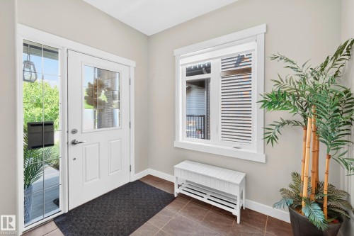 5915 19 Avenue, Edmonton, AB - Indoor Photo Showing Other Room