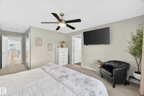 5915 19 Avenue, Edmonton, AB - Indoor Photo Showing Bedroom