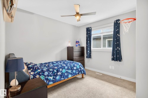 5915 19 Avenue, Edmonton, AB - Indoor Photo Showing Bedroom