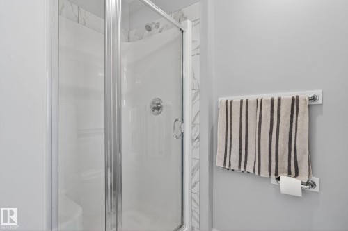 2171 51 Street, Edmonton, AB - Indoor Photo Showing Bathroom