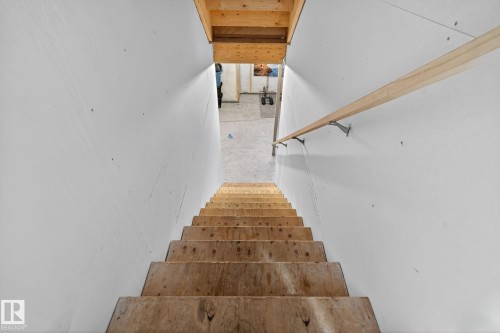 2171 51 Street, Edmonton, AB - Indoor Photo Showing Other Room