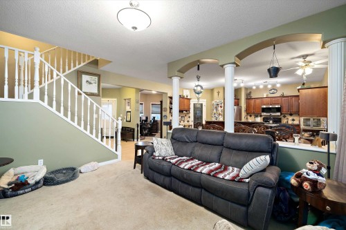 17808 109 Street, Edmonton, AB - Indoor Photo Showing Living Room