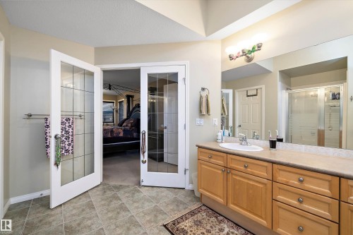 17808 109 Street, Edmonton, AB - Indoor Photo Showing Bathroom