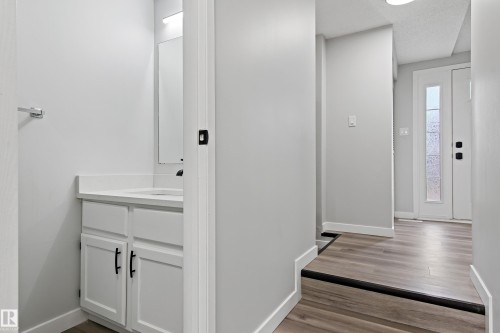 12 3115 119 Street, Edmonton, AB - Indoor Photo Showing Other Room