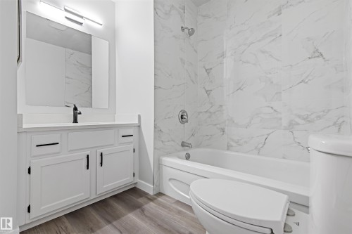 12 3115 119 Street, Edmonton, AB - Indoor Photo Showing Bathroom