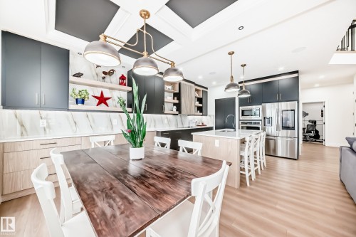 14 Edgefield Way, St. Albert, AB - Indoor Photo Showing Dining Room