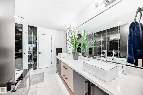 14 Edgefield Way, St. Albert, AB - Indoor