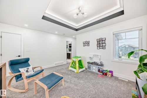 14 Edgefield Way, St. Albert, AB - Indoor Photo Showing Other Room