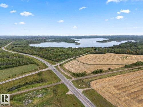 4219 Main Street, Ashmont, AB 