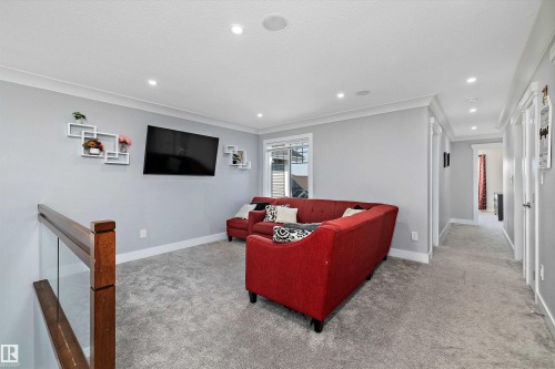 3380 Chickadee Drive, Edmonton, AB - Indoor Photo Showing Other Room
