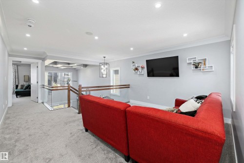 3380 Chickadee Drive, Edmonton, AB - Indoor