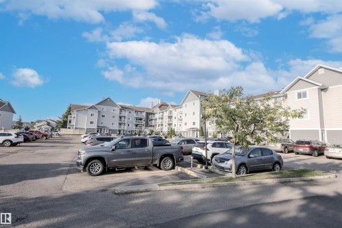 305 5005 31 Avenue  Edmonton, AB T6L 6S6