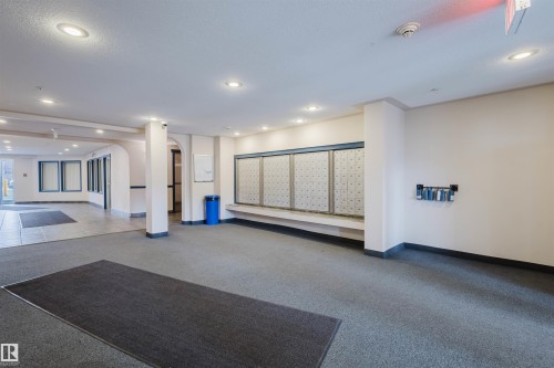 436 11325 83 Street, Edmonton, AB - Indoor Photo Showing Other Room