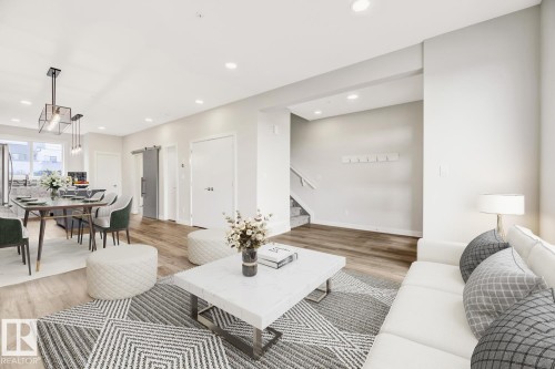 8063 Cedric Mah Road, Edmonton, AB - Indoor Photo Showing Living Room
