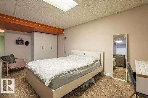 1119 114 Street, Edmonton, AB - Indoor Photo Showing Bedroom